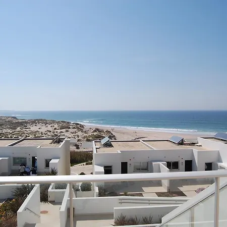 Beachfront * Praia del Rei